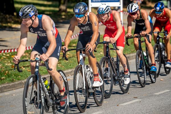 triatlon-europen-zagreb-cup-boys-2005221860A-EDD5-F693-CC69-2223C0E0C5B5.jpg